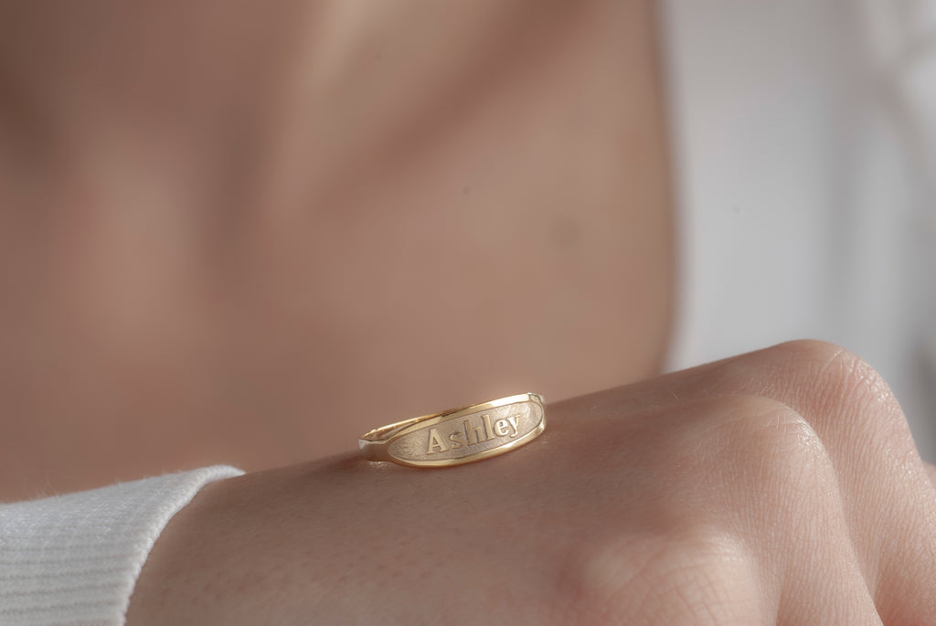 Solid 14K Gold Personalized Embossed Name Ring – Custom Engraved Band