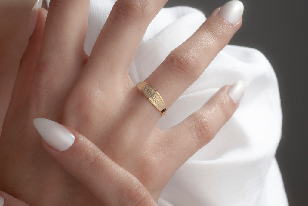 Solid 14K Gold Personalized Embossed Name Ring – Custom Engraved Band