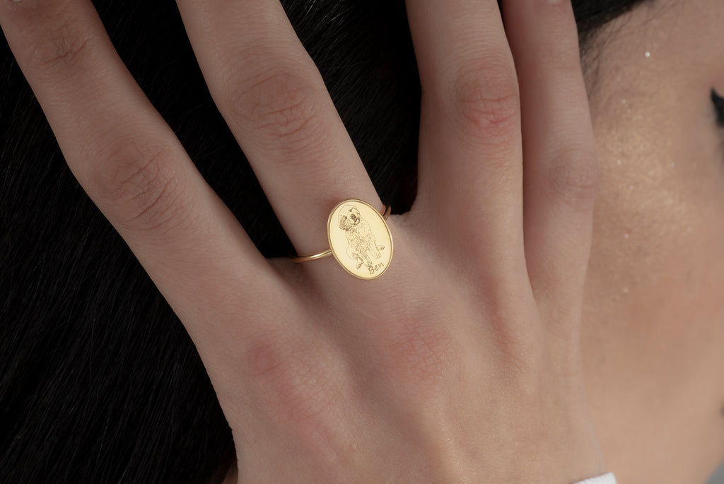 Personalized 14K Gold Pet Portrait Signet Ring – Engraved from Your Photo
