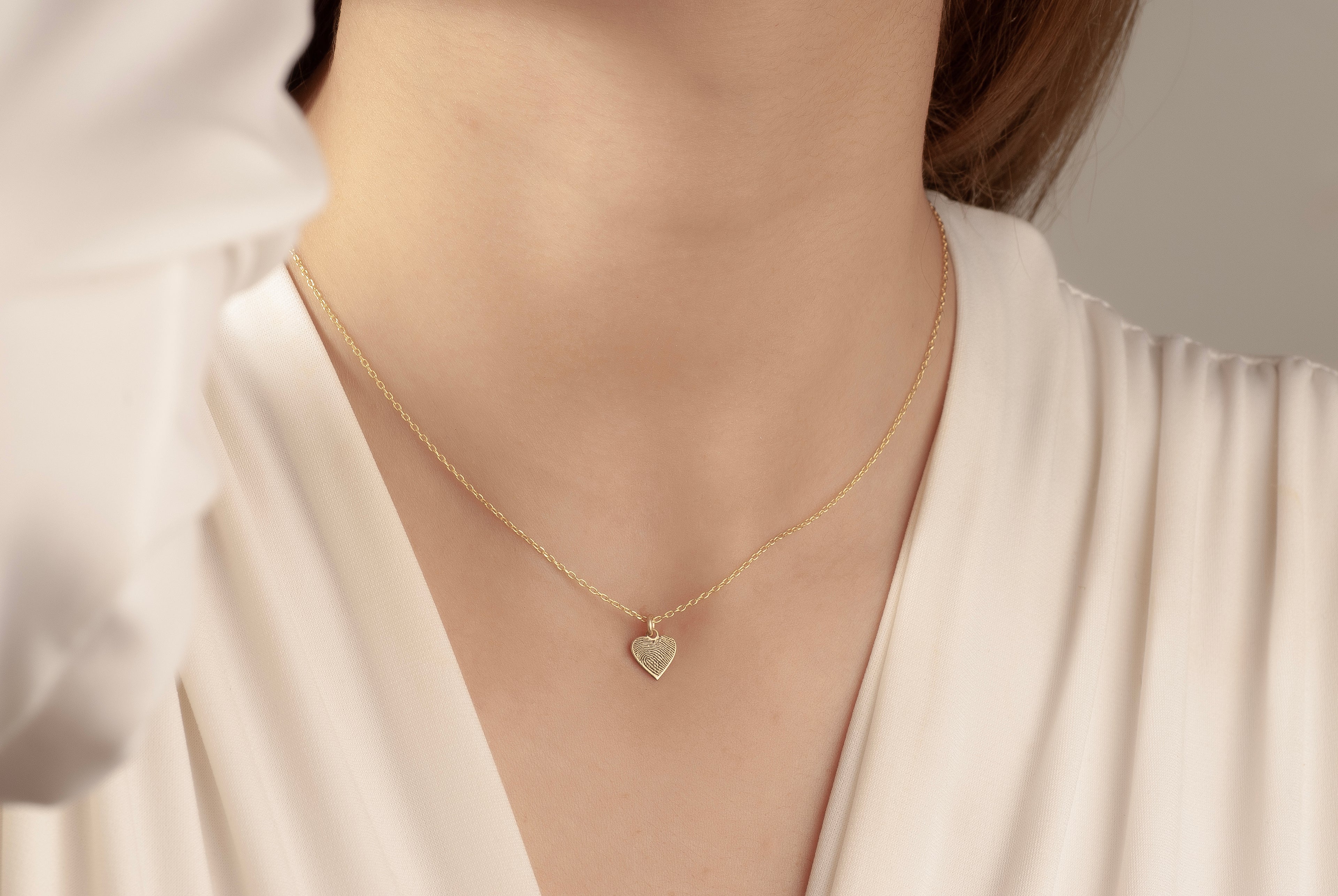 14K Gold Heart Fingerprint Necklace, Tiny Fingerprint Pendant, Personalized Fingerprint Charm Necklace, Gift for Mom, Memorial Jewelry Gift