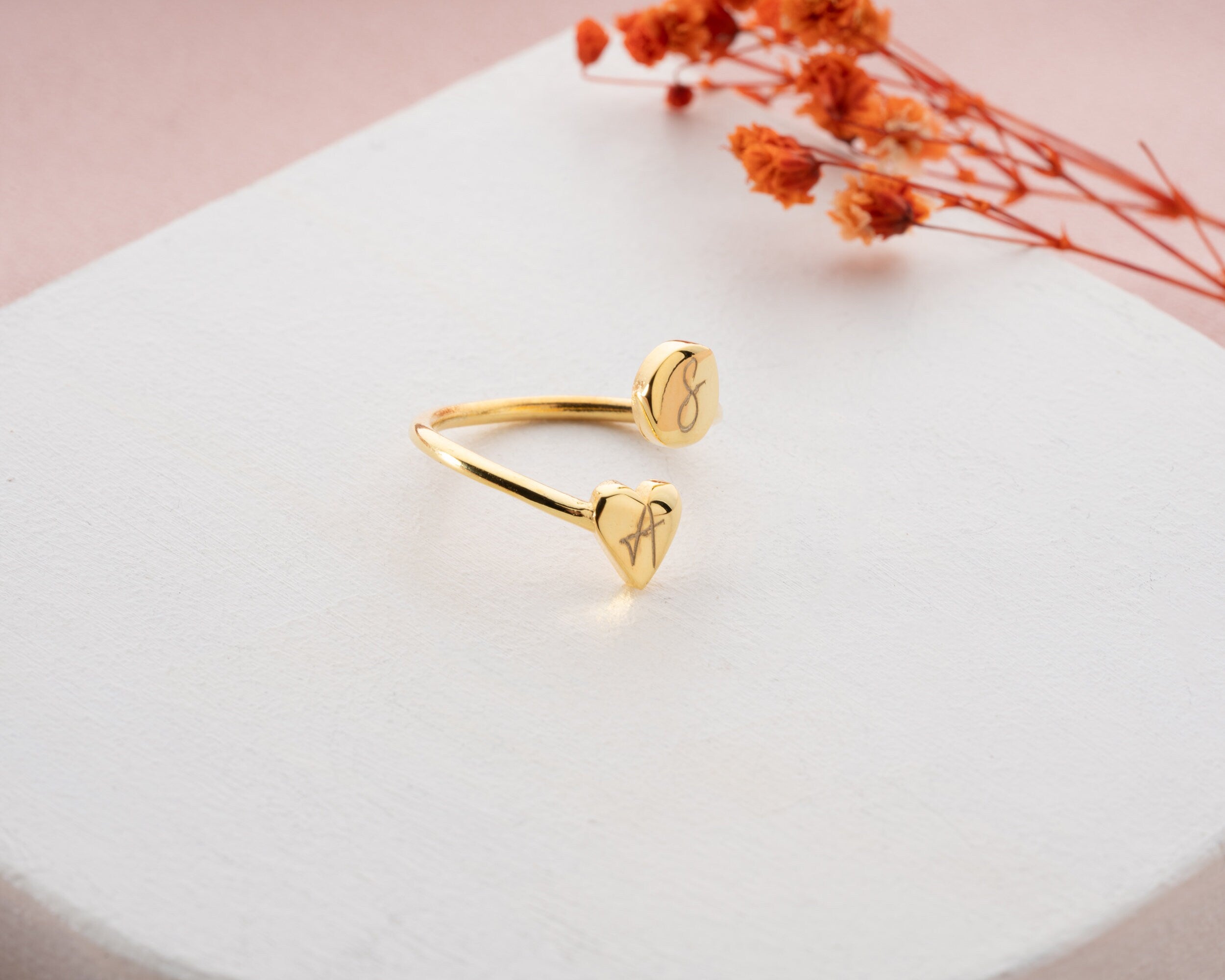 Elegant 14K Gold Heart Shaped Ring, Personalized Initial Gold Name Ring, Minimalist Ring, Initial Ring, Dainty Ring,Heart Ring, Gift For Mom
