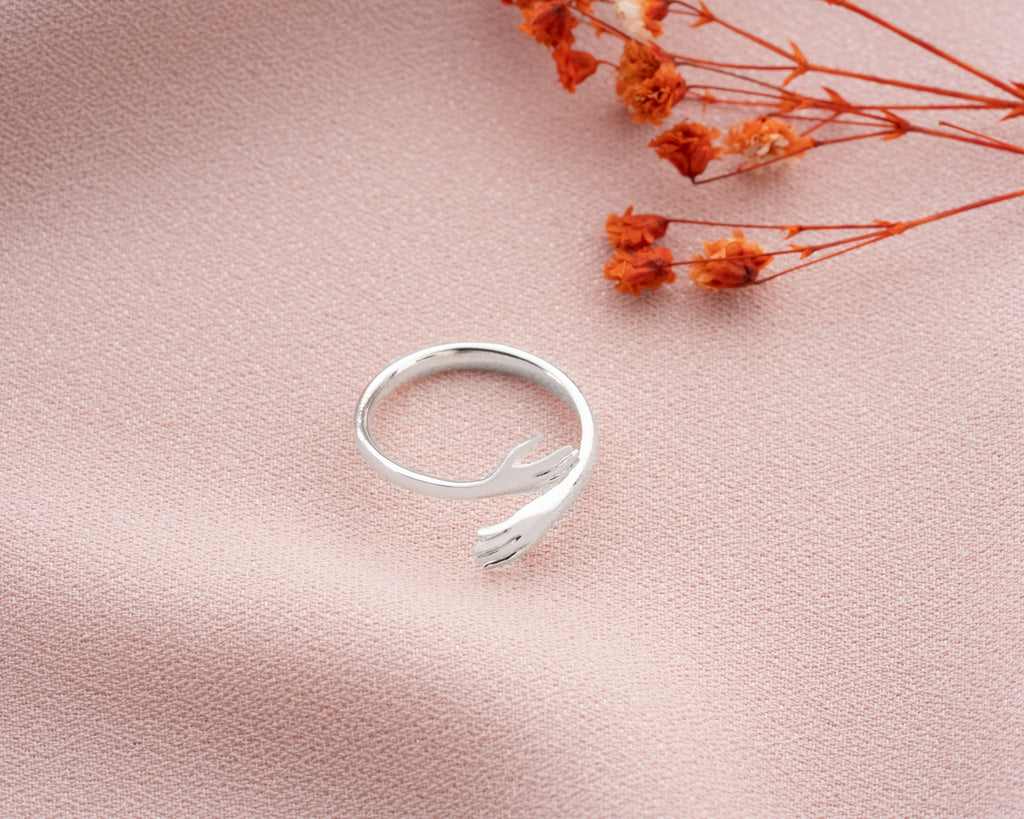 14K Gold Adjustable Love Hug Ring, Gold Embracing Hands Ring, 8K Solid Gold Hug Ring, Couple Wrap Ring, Friendship Ring, Couple Rings