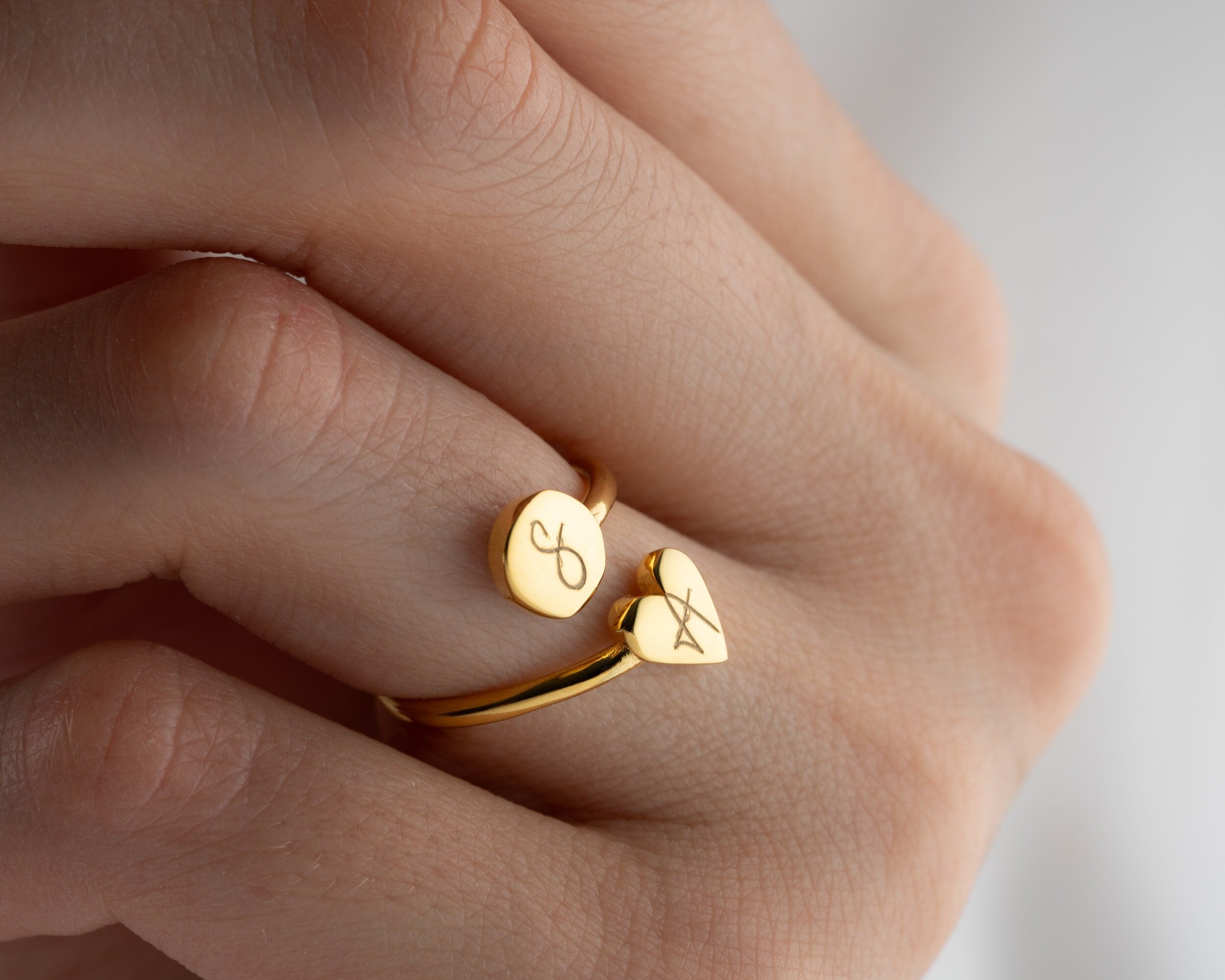 Elegant 14K Gold Heart Shaped Ring, Personalized Initial Gold Name Ring, Minimalist Ring, Initial Ring, Dainty Ring,Heart Ring, Gift For Mom