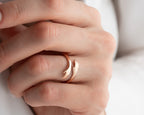 14K Gold Adjustable Love Hug Ring, Gold Embracing Hands Ring, 8K Solid Gold Hug Ring, Couple Wrap Ring, Friendship Ring, Couple Rings