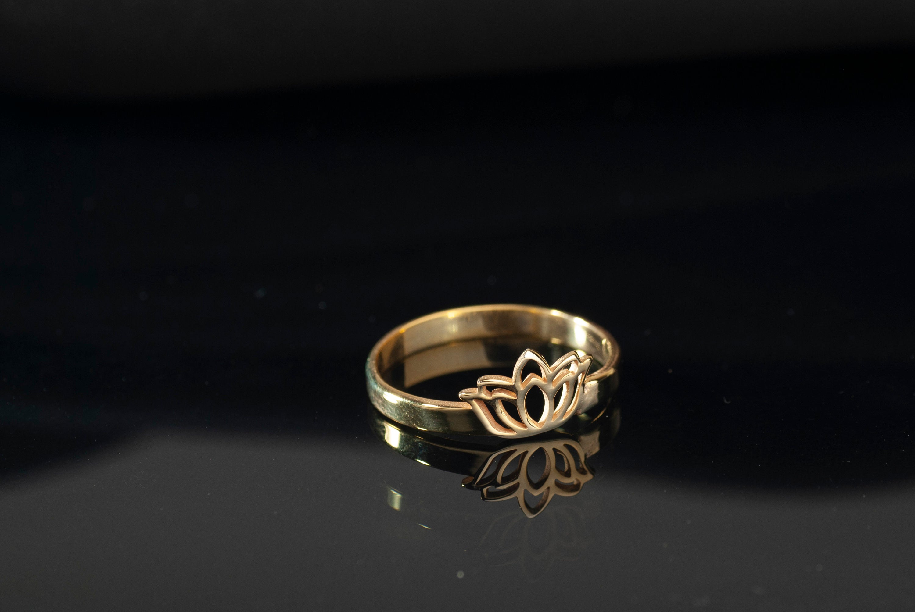 Lotus Flower Ring in 14K Gold, Lotus Symbol Ring, Handcrafted Ring, Flowers Ring, Dainty Ring, Spiritual Ring, Gift For Her, Christmas Gift