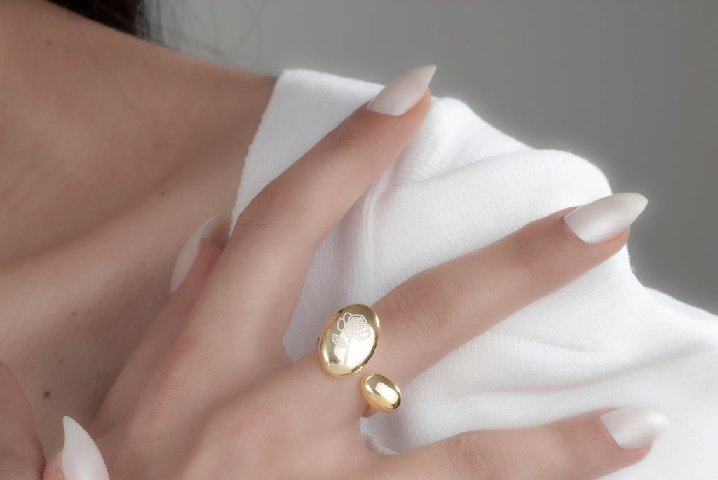 14K Gold Chunky Birth flower Ring, Adjustable Dome Ring, Birth Flower Jewelry, Stackable Rings, Chunky Ring, Stacking Ring, Valentines Gift