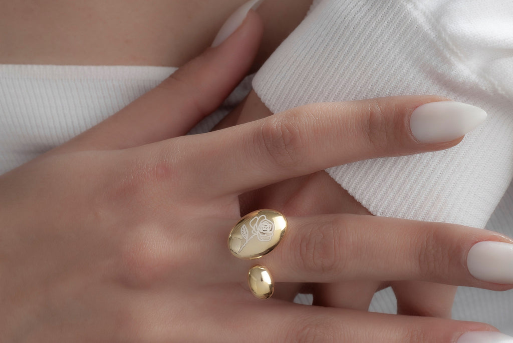 14K Gold Chunky Birth flower Ring, Adjustable Dome Ring, Birth Flower Jewelry, Stackable Rings, Chunky Ring, Stacking Ring, Valentines Gift