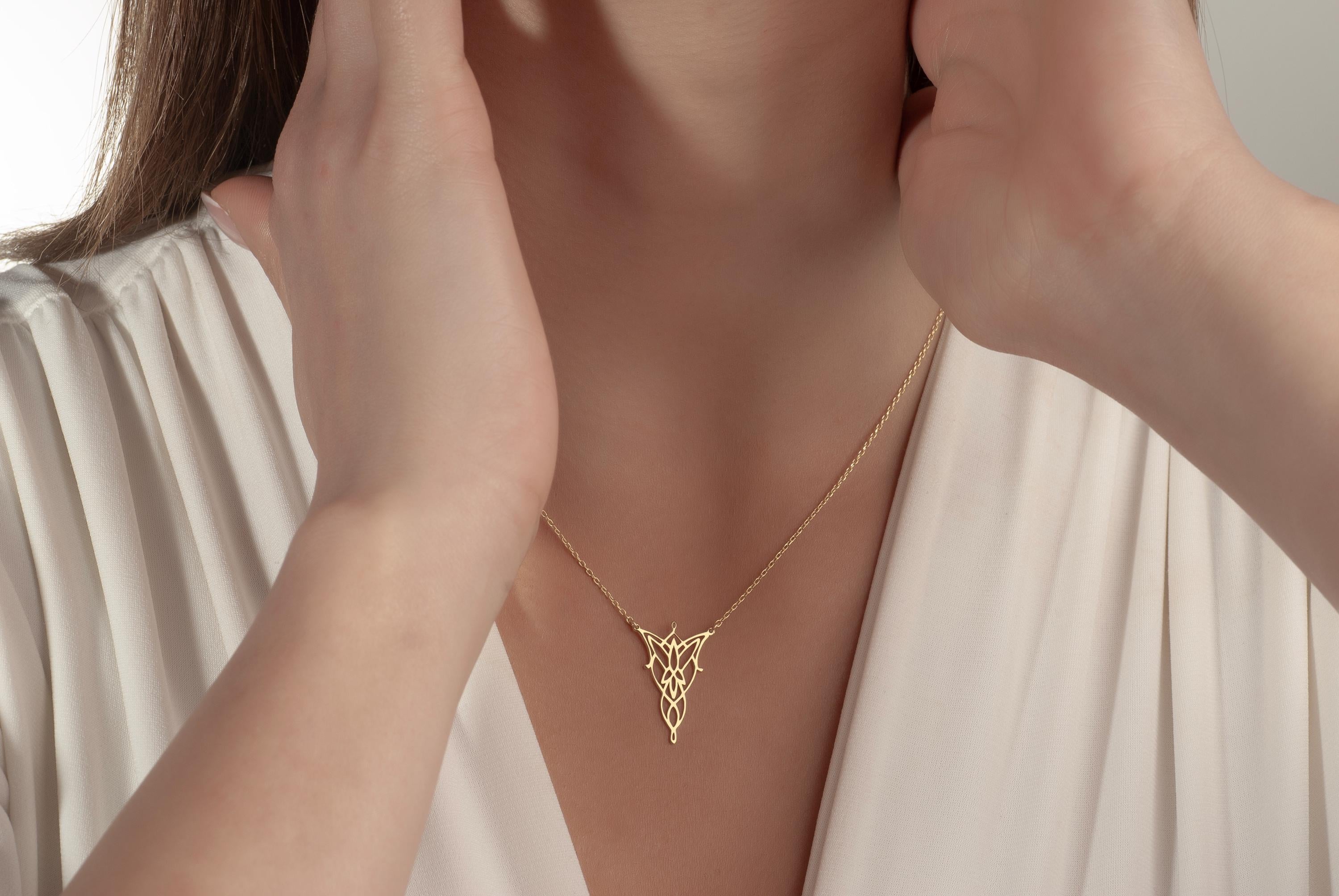 14K Gold Elven Leaf Necklace - Arwen Evenstar Necklace - LOTR Inspired Elven Pendant - Elvish Style Jewelry - Minimalist Fantasy Jewelry