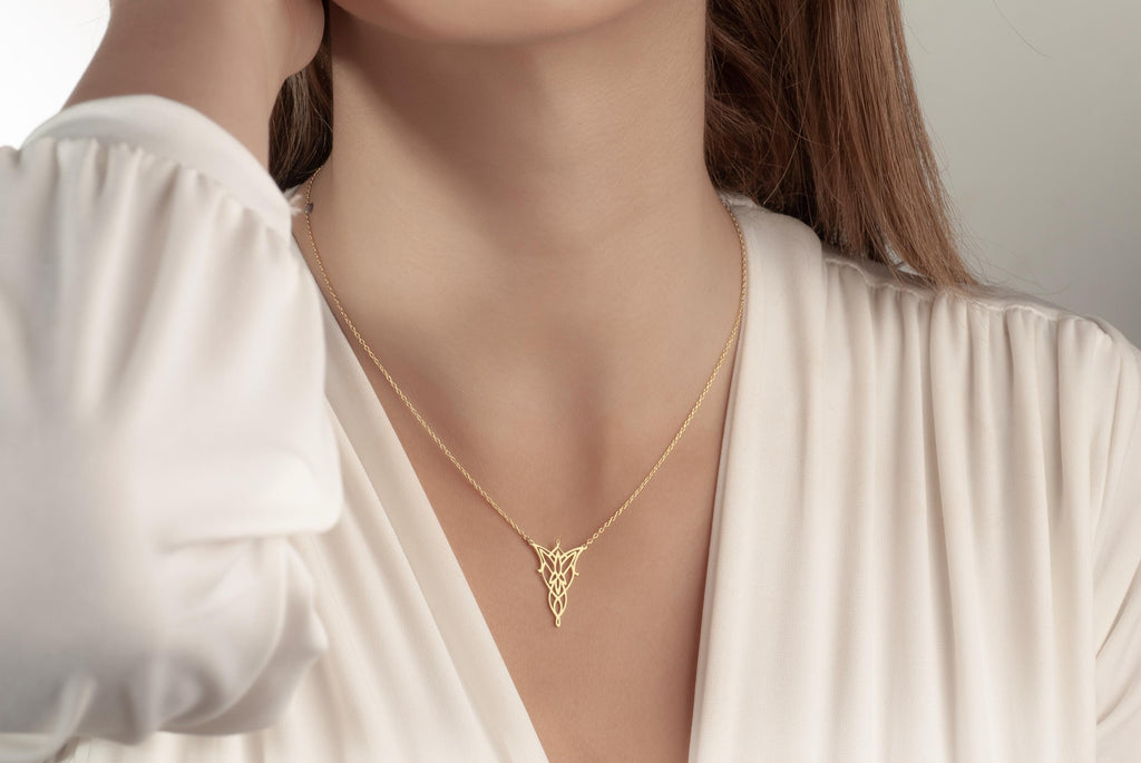 14K Gold Elven Leaf Necklace - Arwen Evenstar Necklace - LOTR Inspired Elven Pendant - Elvish Style Jewelry - Minimalist Fantasy Jewelry