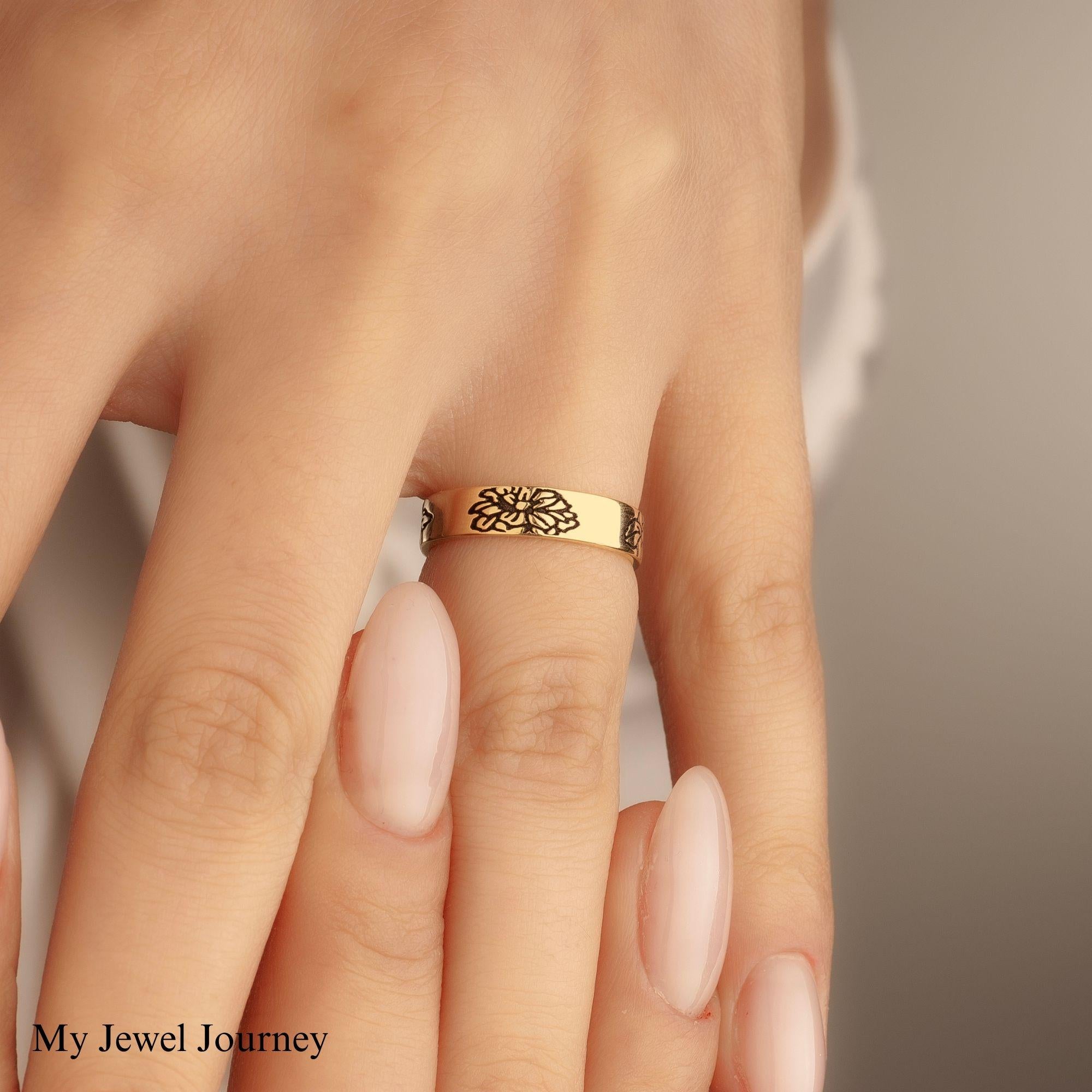 14K Gold Birthflower Ring, Mother Birth Flower Ring, Custom Engraved Floral Band Ring, Personalized Family Ring, Christmas Gift