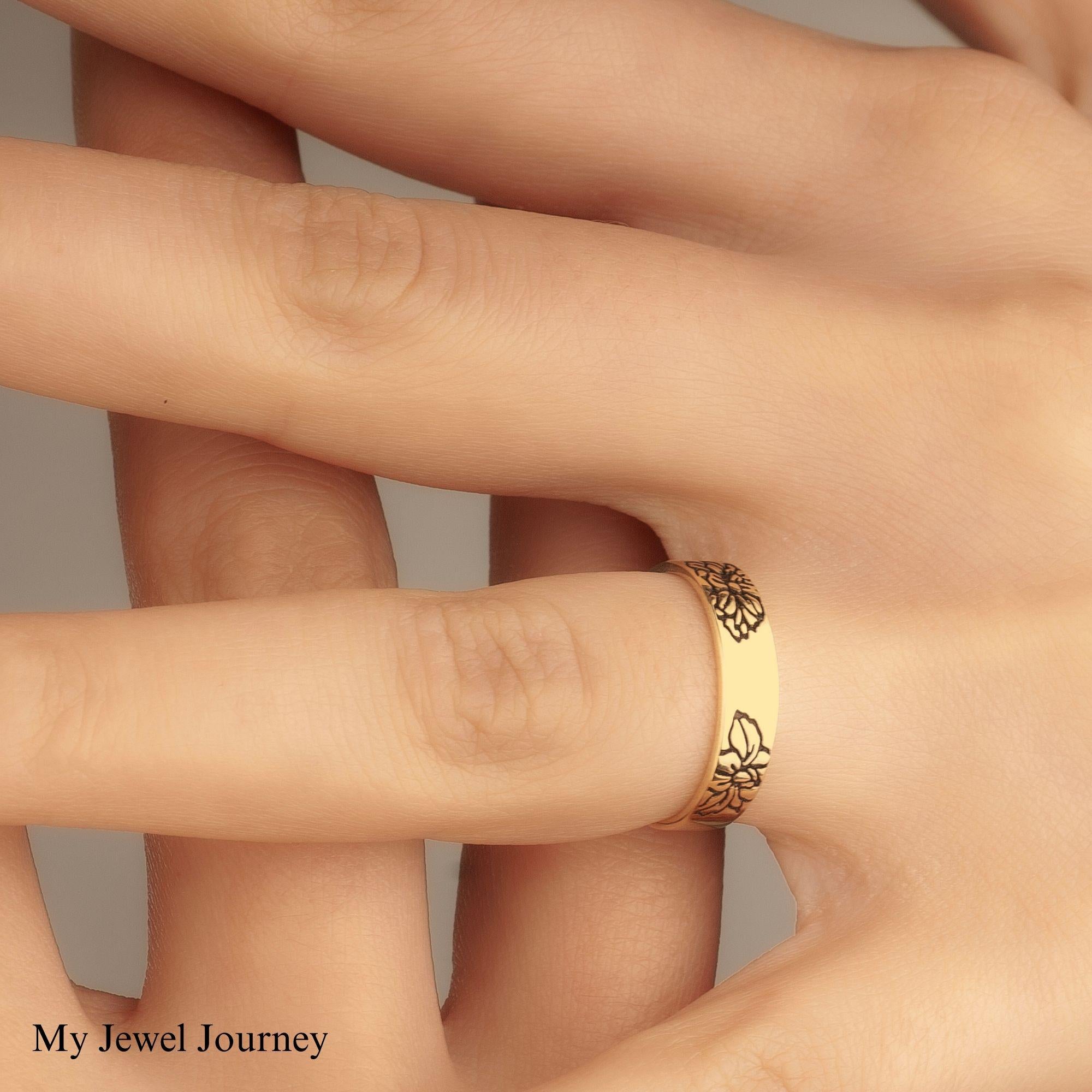 14K Gold Birthflower Ring, Mother Birth Flower Ring, Custom Engraved Floral Band Ring, Personalized Family Ring, Christmas Gift