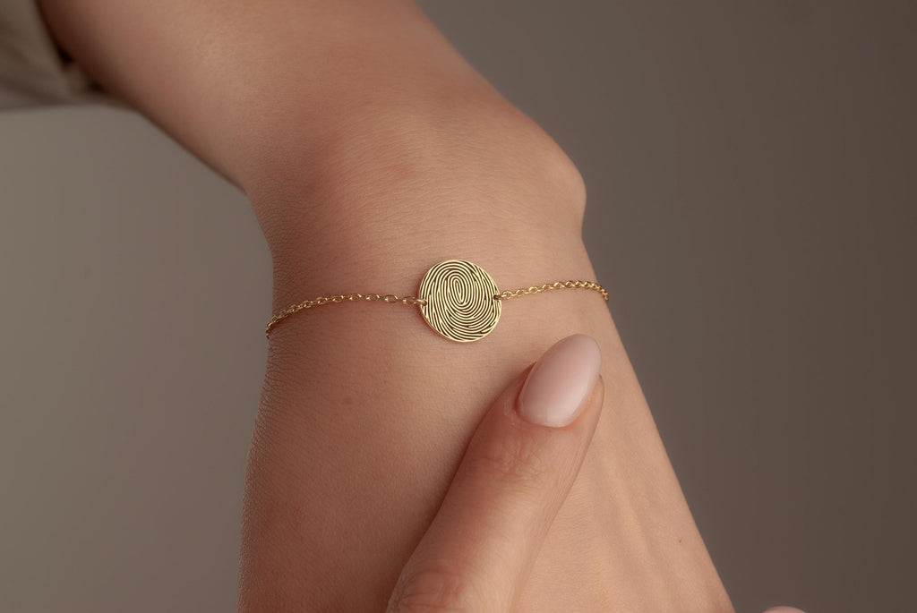 14K Gold Fingerprint Bracelet, Personalized Fingerprint Charm Bracelet, Dad Thumb Print Jewelry, Mom Memorial Jewelry, Remembrance Keepsake