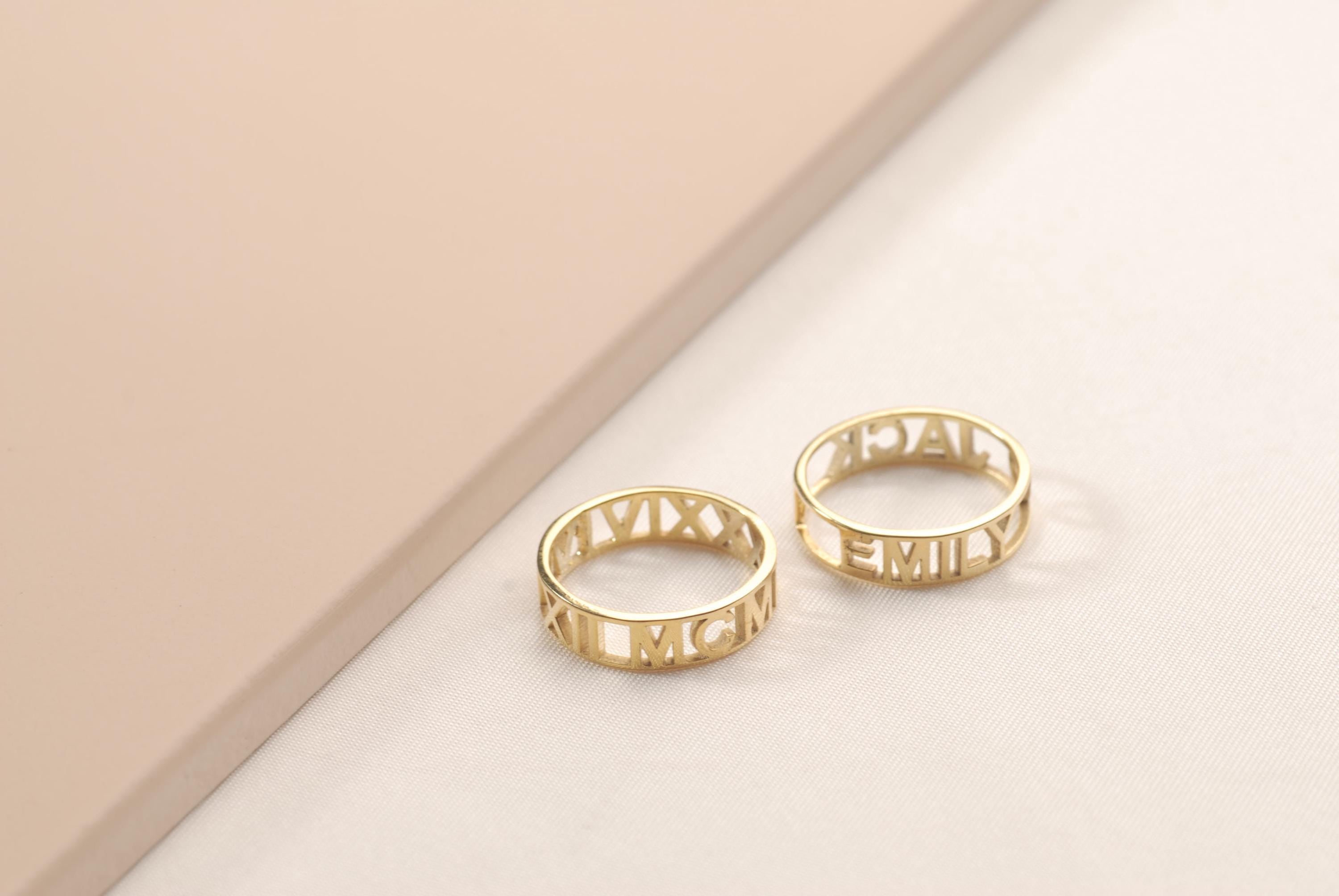 Custom 14K Gold Roman Numerals Ring, Anniversary Band Ring, Name Ring, Band Ring for Her, Custom Engraved Ring for Anniversary, Date Ring