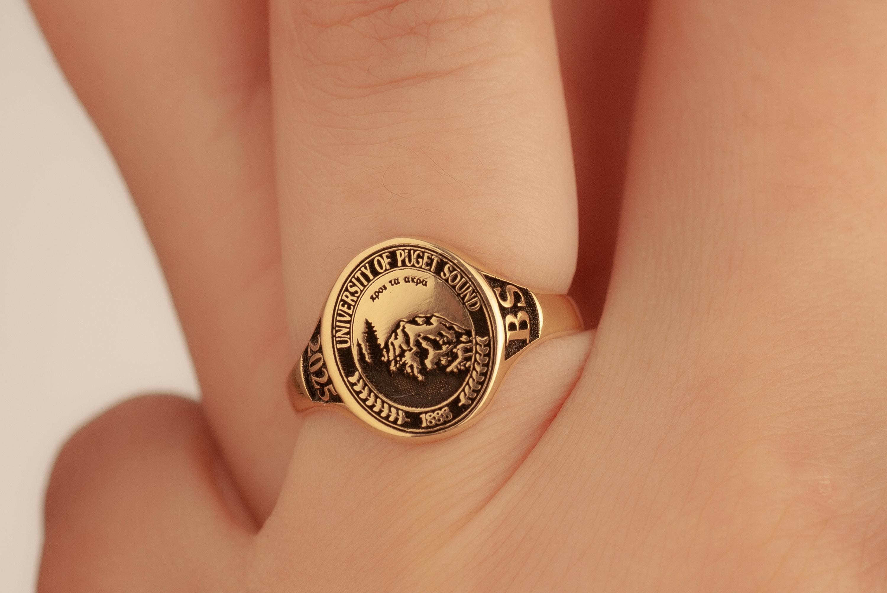 Custom 14K Solid Gold Signet Ring, Graduation Ring, College Class Ring, Senior Year Gift, Custom Crest Ring, High School Graduation Rings